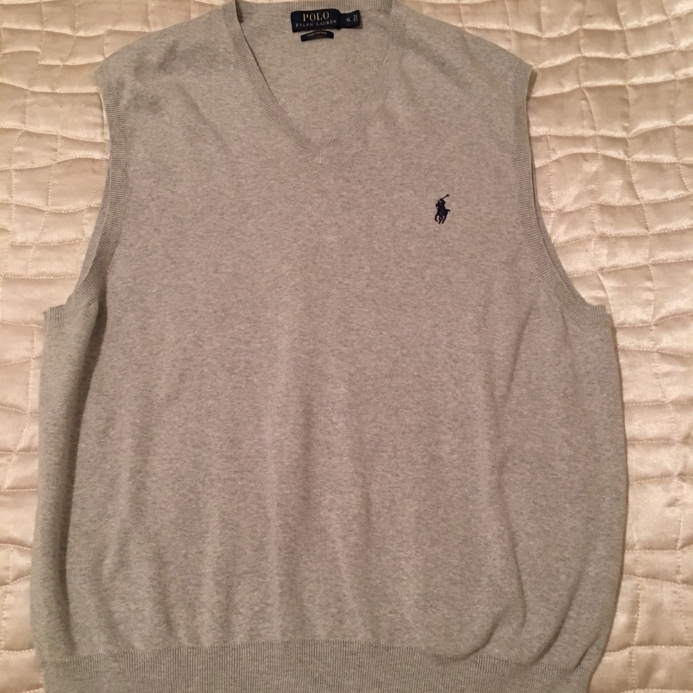 Men’s sweater vest